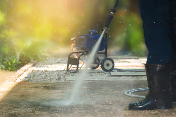 Best House Exterior Washing  in Louisville, MS